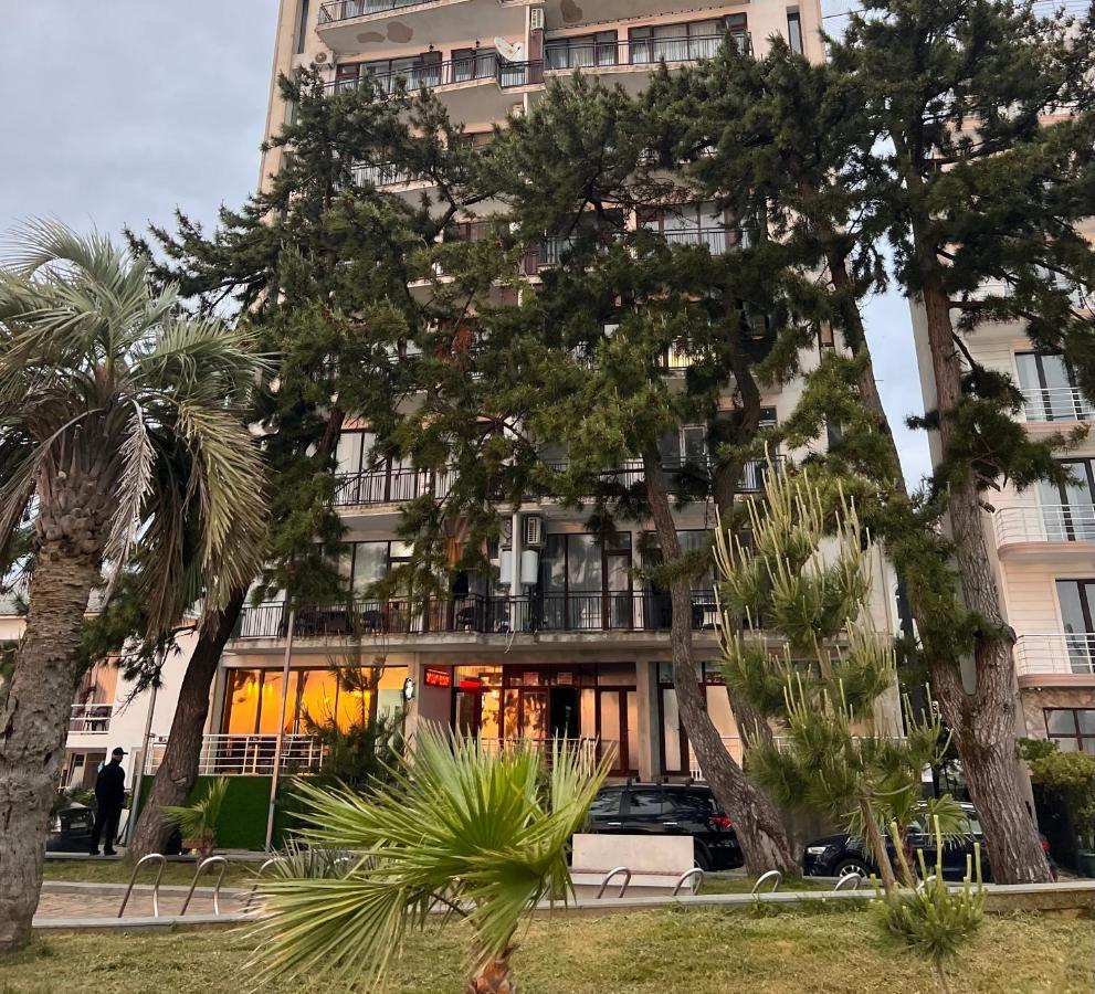 Апартамент От Ольги Kobuleti Exterior photo